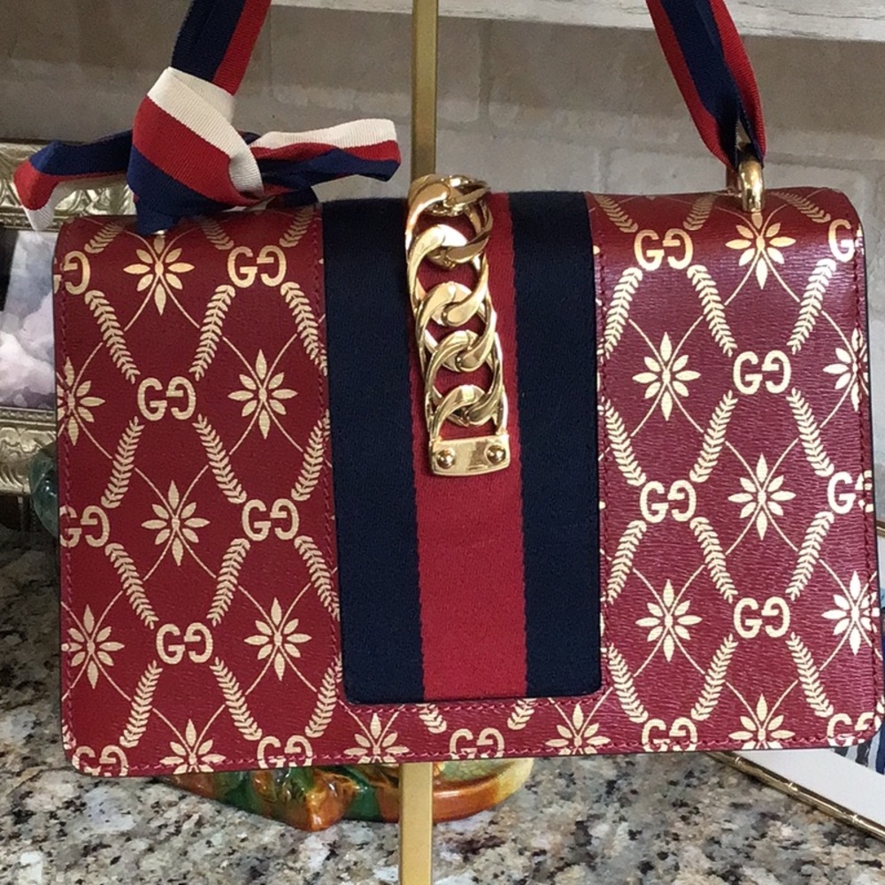 Gucci Sylvie Limited Handbag - Excellent New Condition - Picture 9 of 11